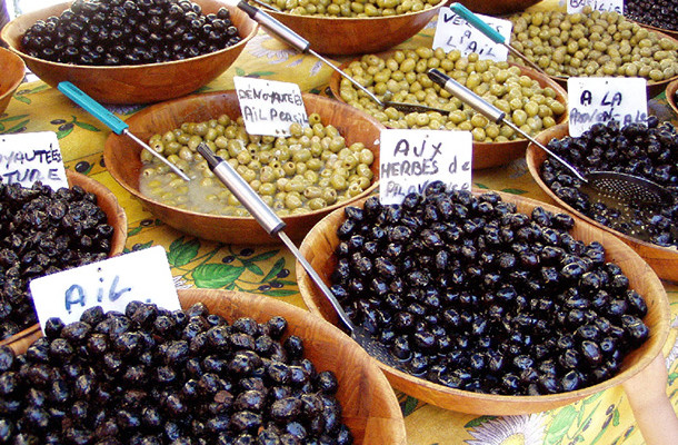 Black Olives: Rich, Nutritious and Dangerous! Might be the cause for your eczema?